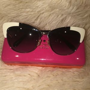 KATE SPADE Genette Black and White Sunglasses
